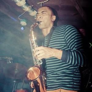 Meet your Posher, Armand